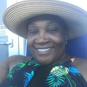 Meet your Posher, Mariann justmari